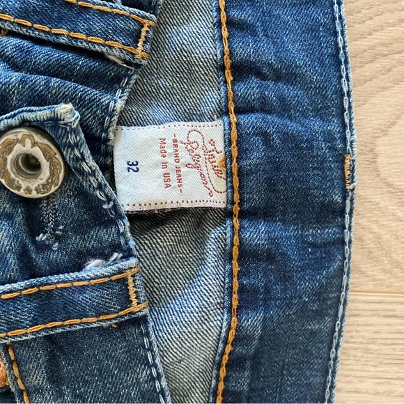 Mens Gently Used True Religion Jean Mens size 32 Altered 28 inseam - Picture 3 of 5